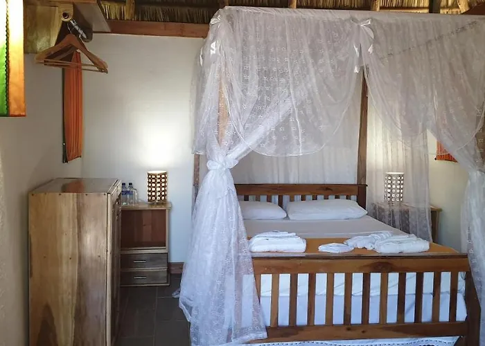 San Simian Lodge